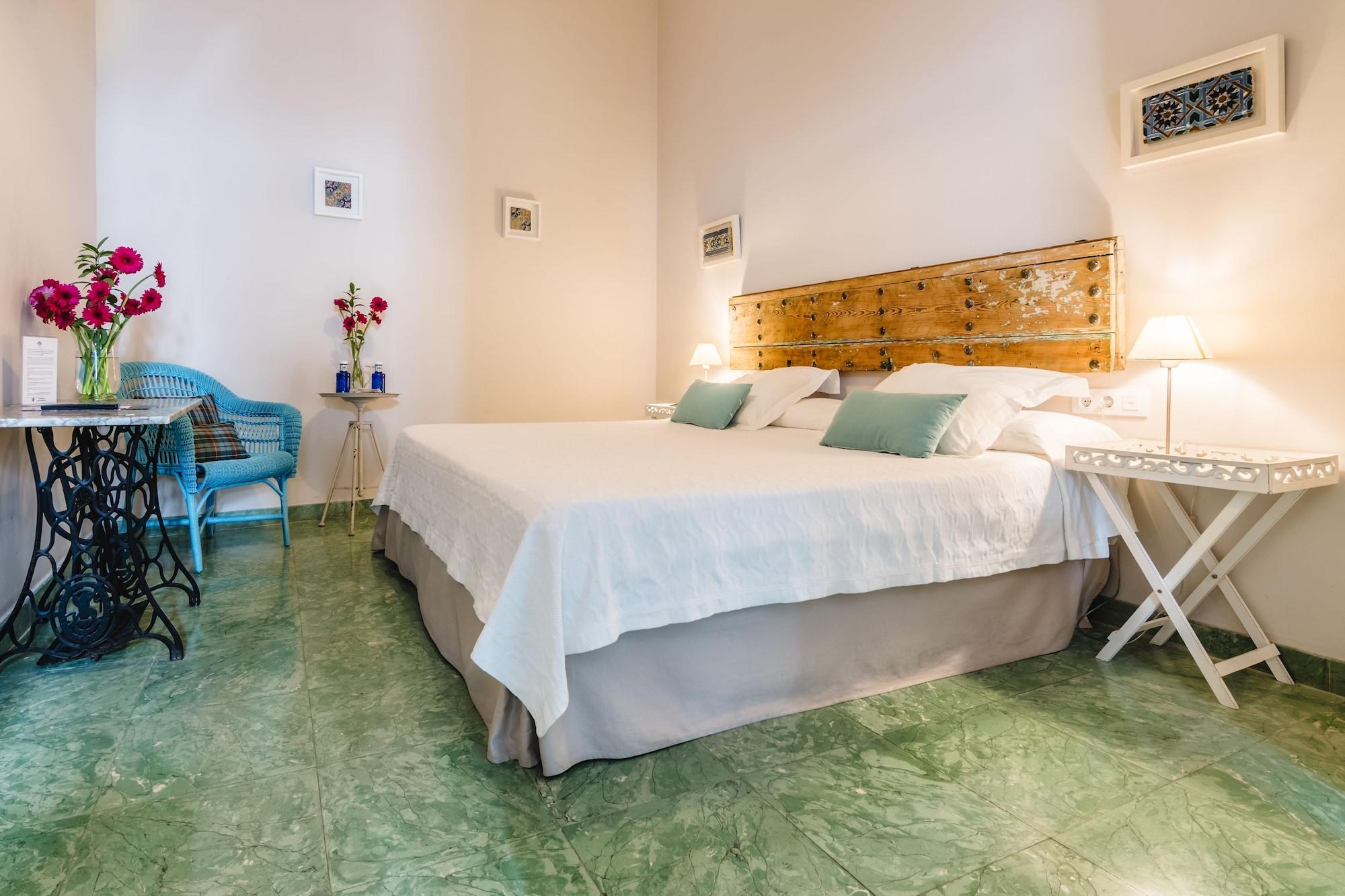 Hotel Boutique Casa De Colon 3*