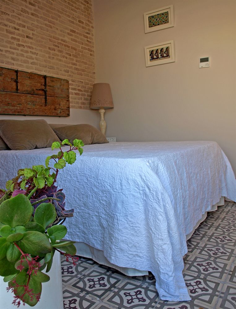 Hotel Boutique Casa De Colon 3*